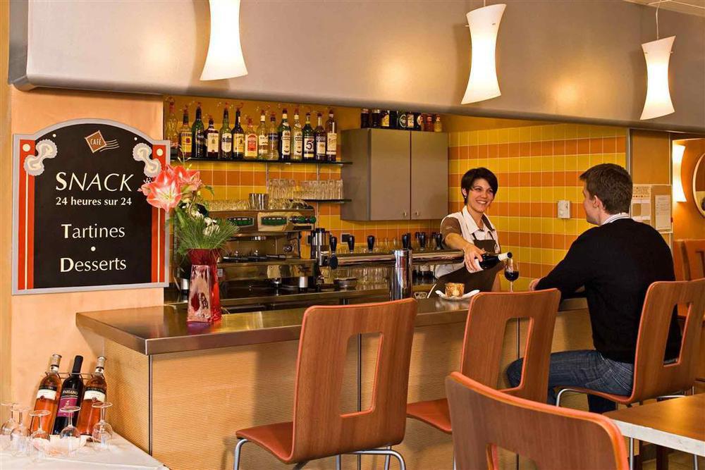 ไอบิส โทนง ซองทร์ Hotel ภายนอก รูปภาพ